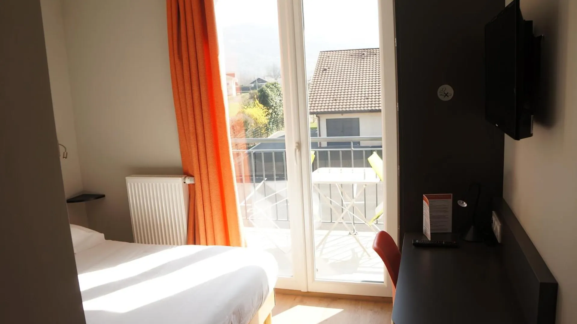 Chambre Single A Louer Dans Une Colocation Thyez